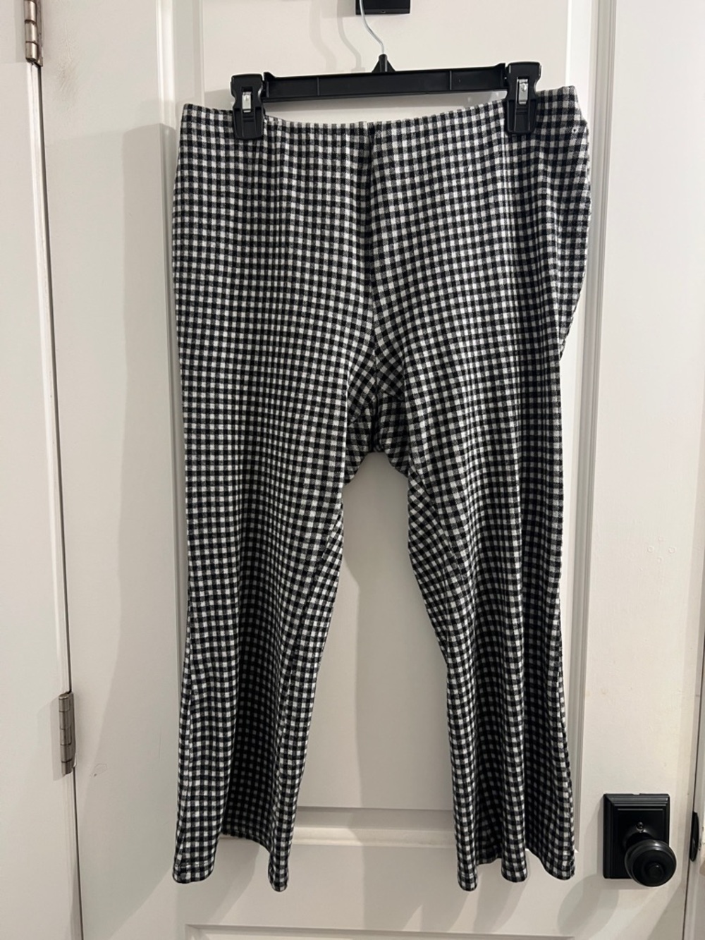BAEVELY knit Black & White Gingham Ankle Pants - Classic Cropped Style